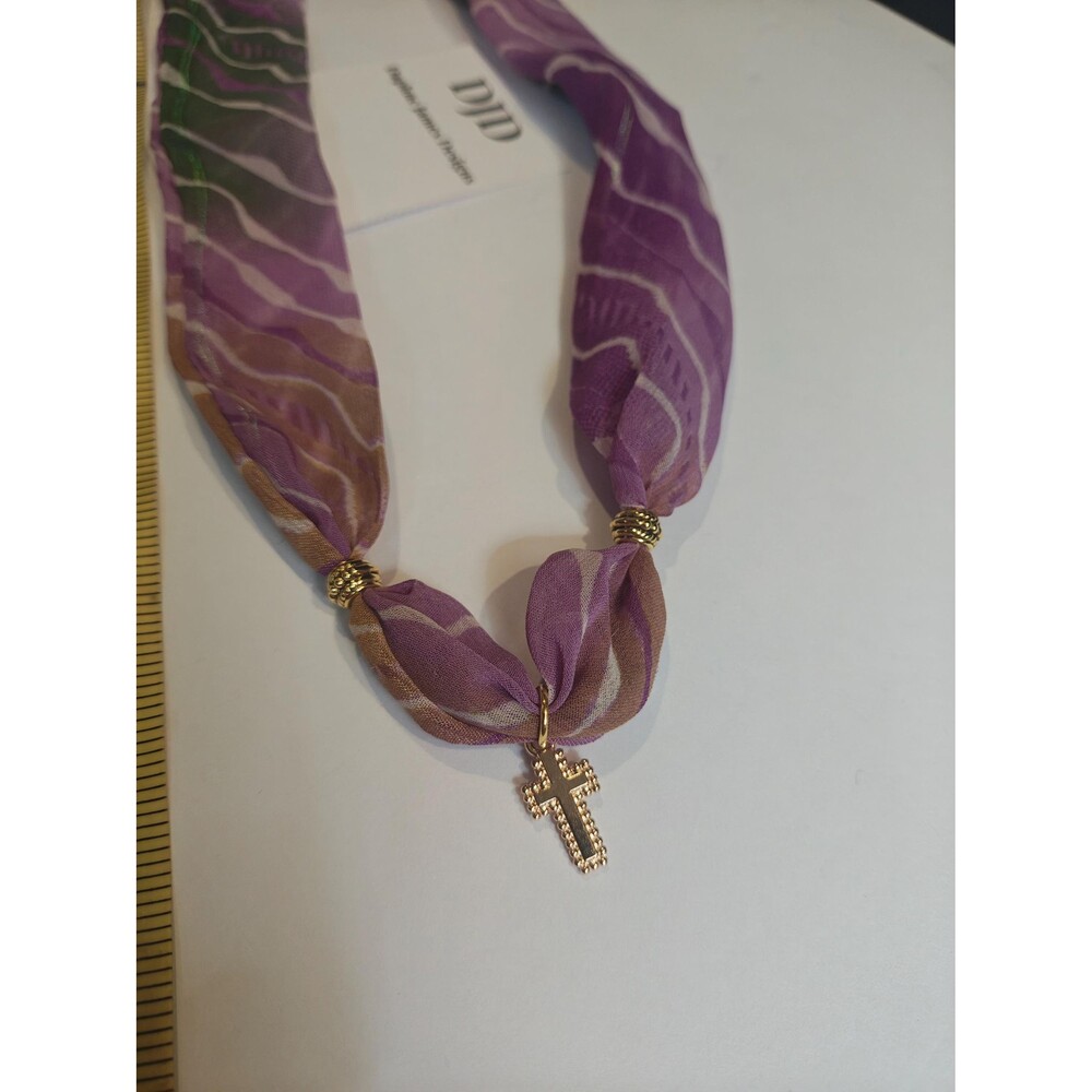 Dainty Gold Cross Necklace